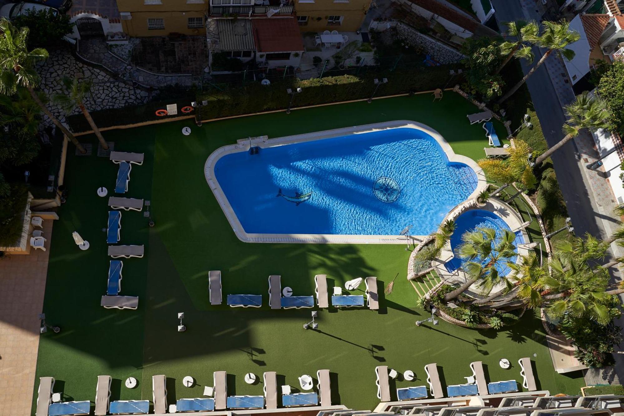 Apartamentos Mediterraneo Real Фуeнхирола Екстериор снимка