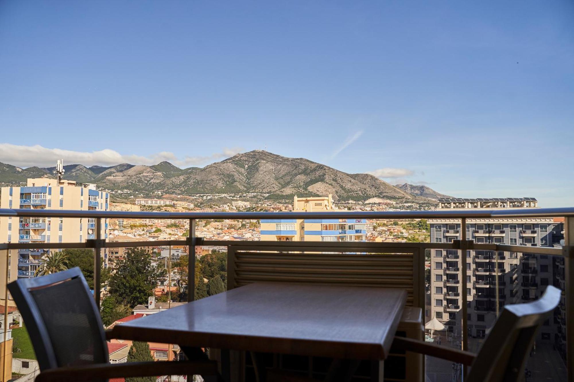 Apartamentos Mediterraneo Real Фуeнхирола Екстериор снимка