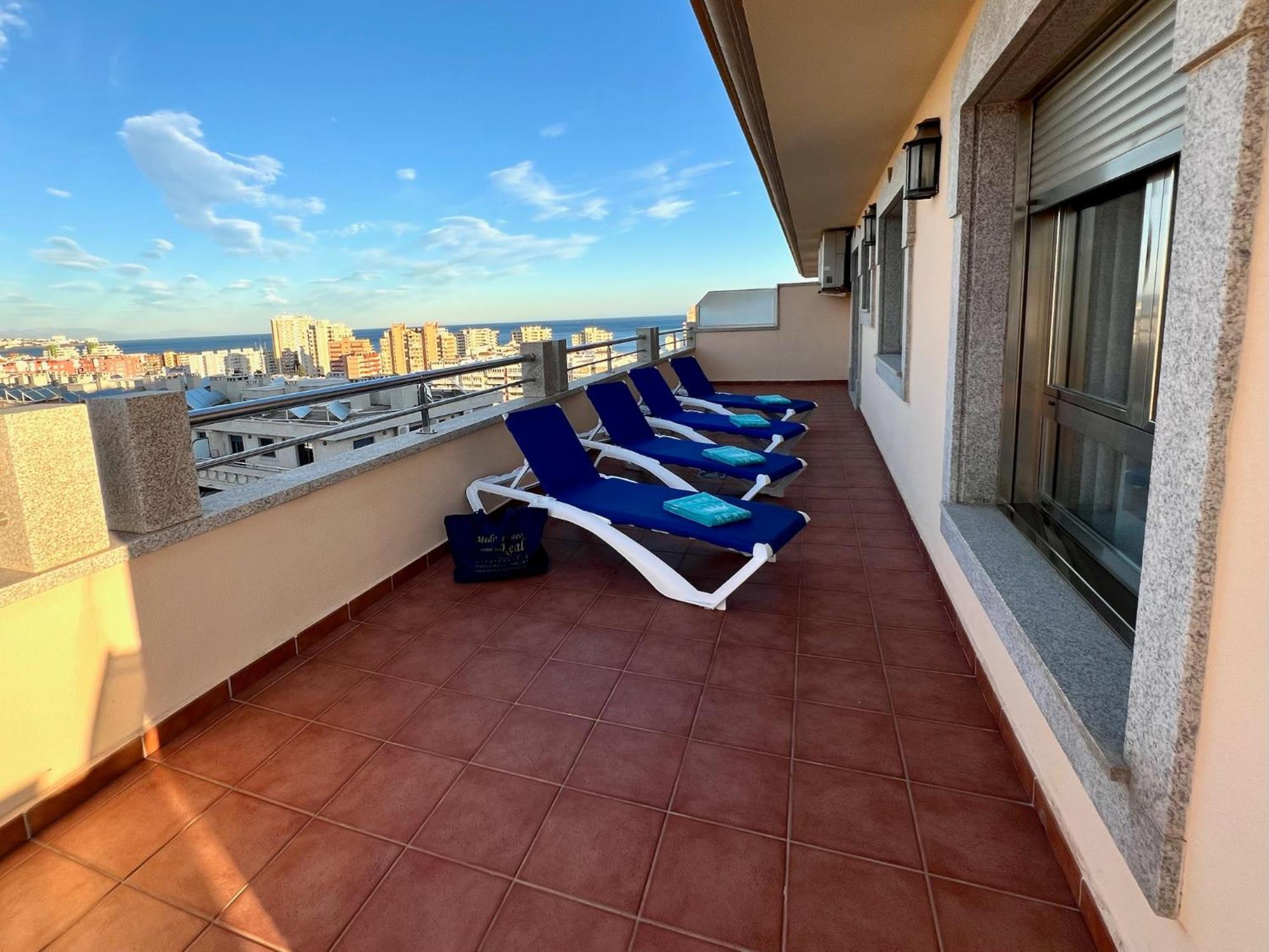 Apartamentos Mediterraneo Real Фуeнхирола Екстериор снимка
