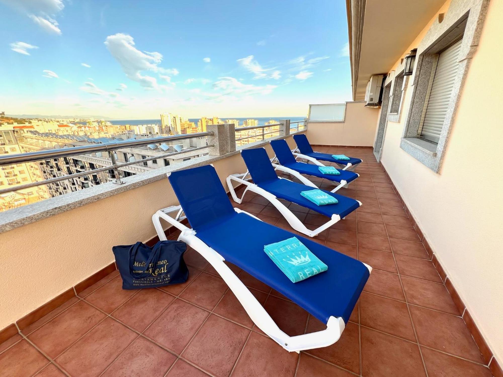 Apartamentos Mediterraneo Real Фуeнхирола Екстериор снимка