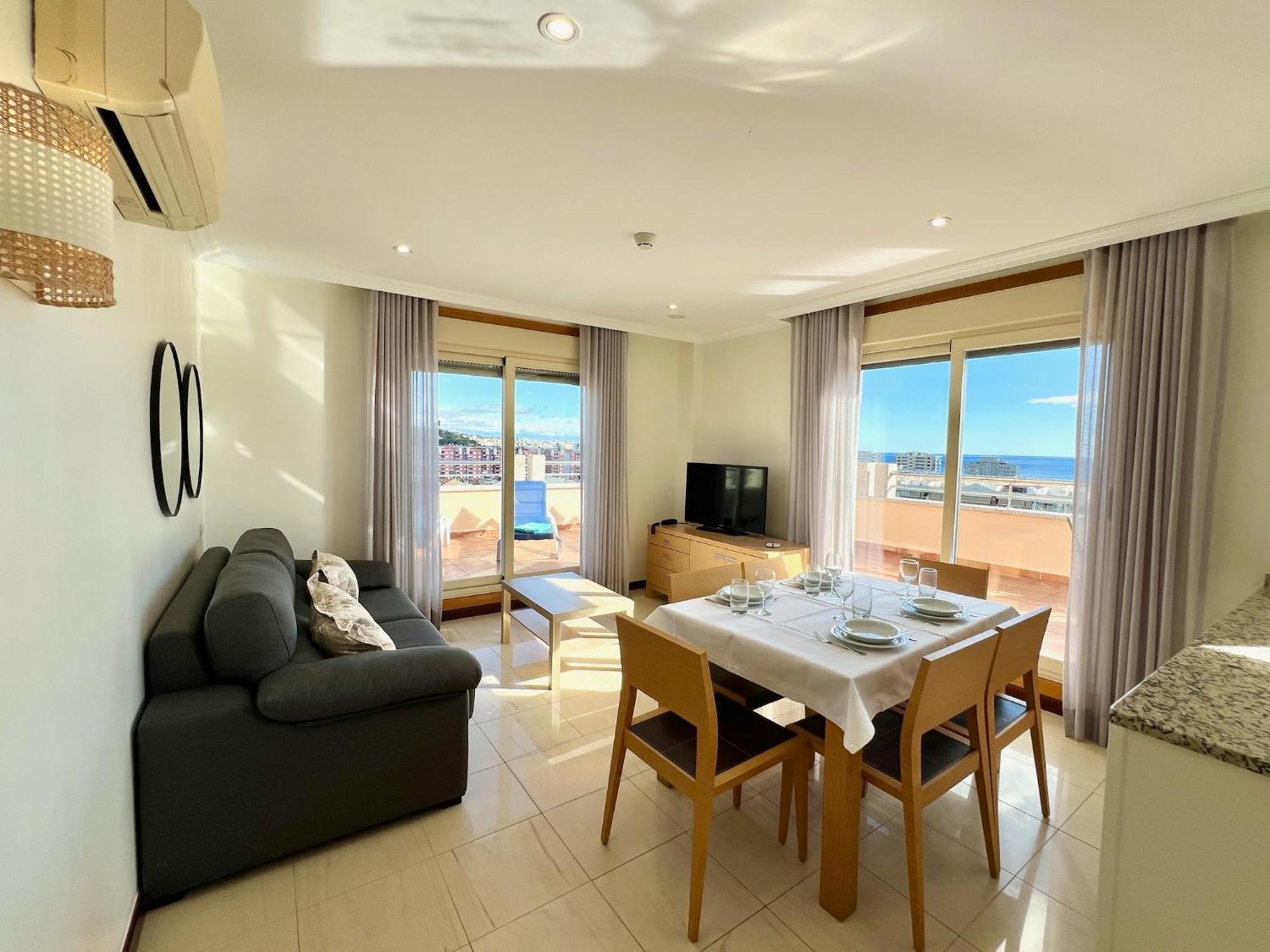 Apartamentos Mediterraneo Real Фуeнхирола Екстериор снимка